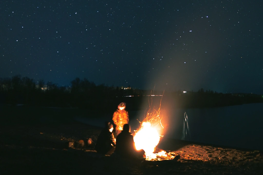 A beach bonfire and s'mores