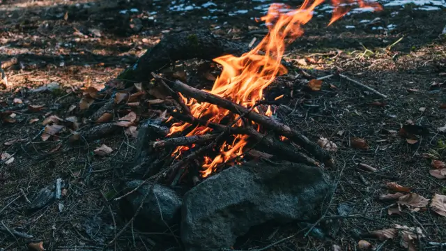 Building a Rain-Resistant Fire Structure